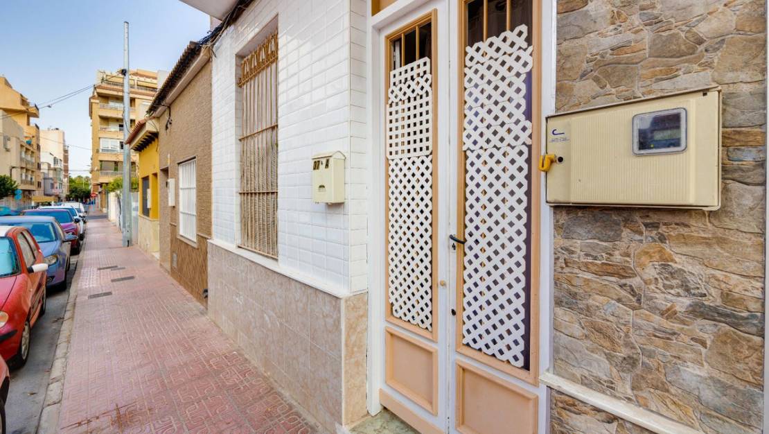 Sale - Apartment - Torrevieja - Torrevieja Centro