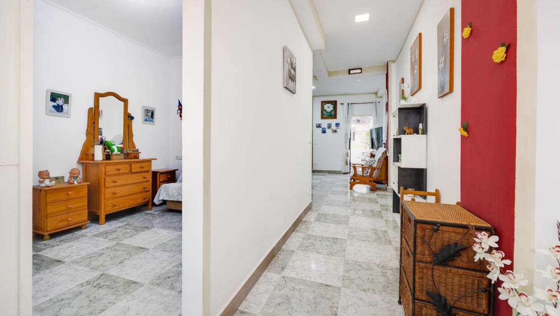 Sale - Apartment - Torrevieja - Torrevieja Centro