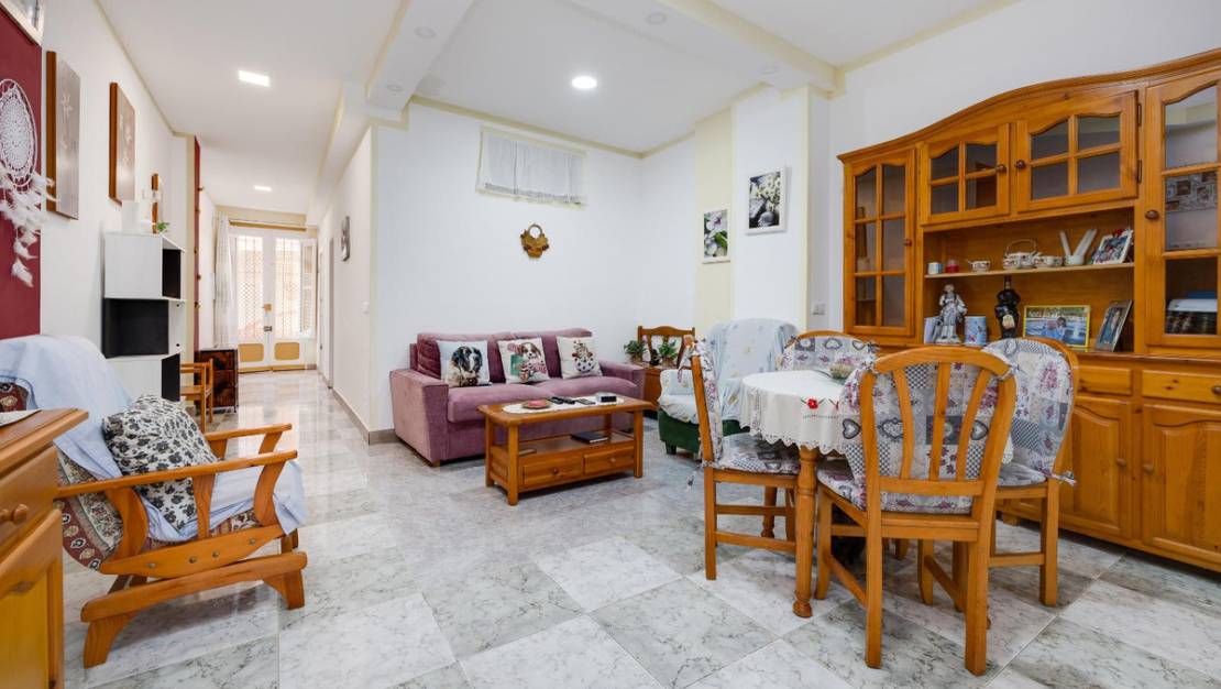 Sale - Apartment - Torrevieja - Torrevieja Centro