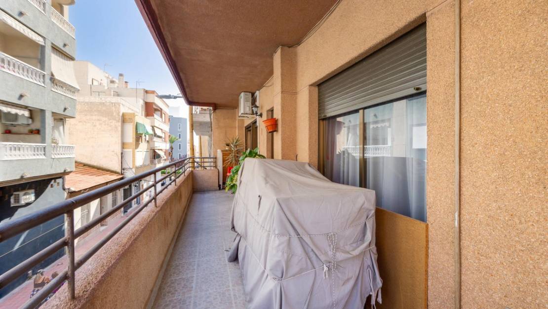 Sale - Apartment - Torrevieja - Torrevieja Centro