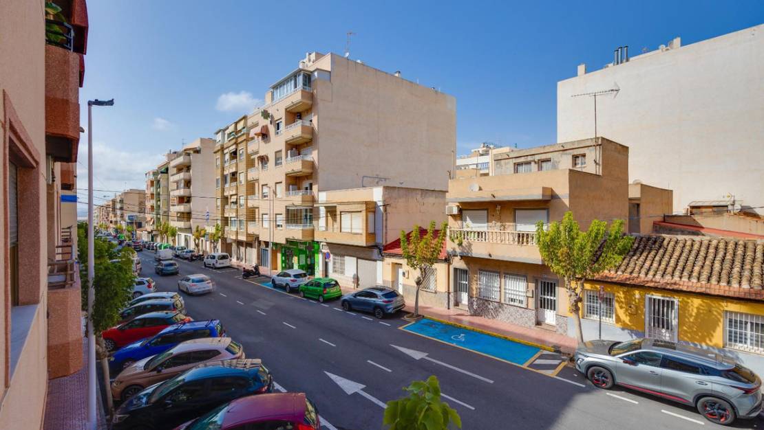 Sale - Apartment - Torrevieja - Torrevieja Centro