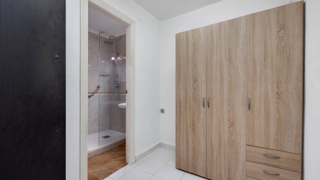 Sale - Apartment - Torrevieja - Torrevieja Centro