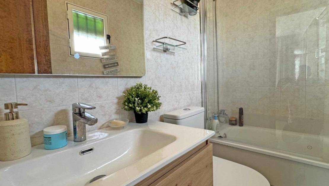 Sale - Apartment - Torrevieja - Torrevieja Centro