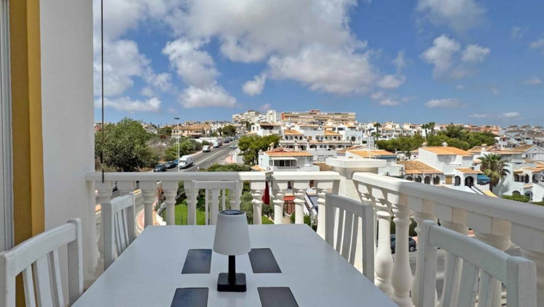 Sale - Apartment - Torrevieja - Torrevieja Centro
