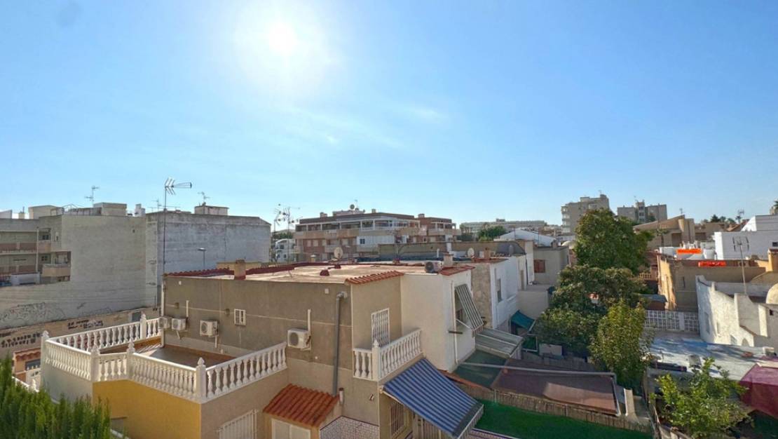 Sale - Apartment - Torrevieja - Torrevieja Centro