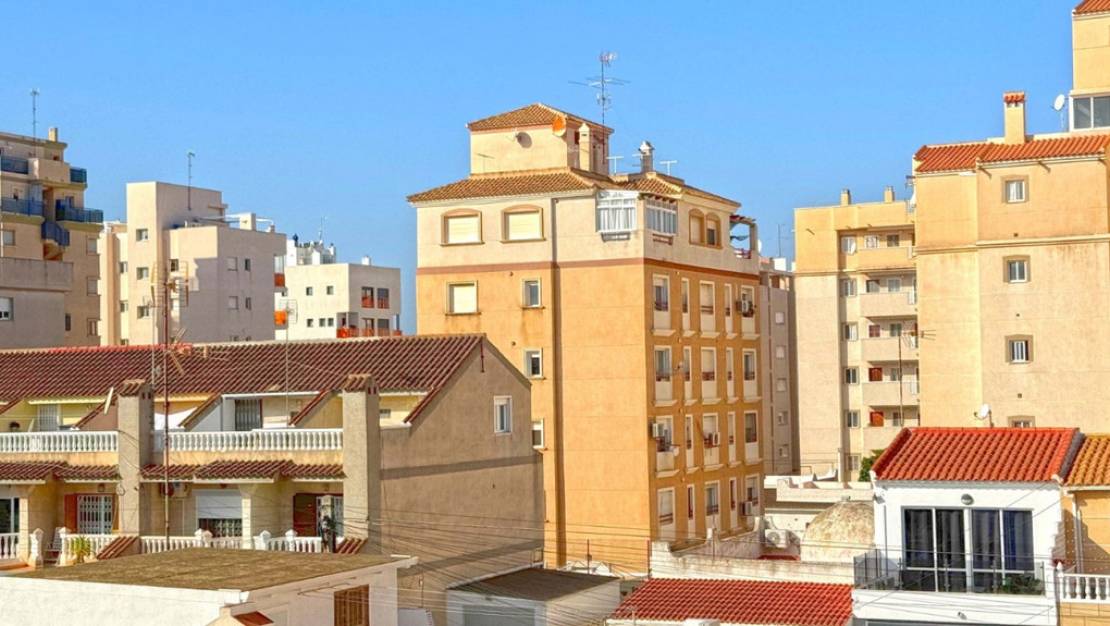 Sale - Apartment - Torrevieja - Torrevieja Centro