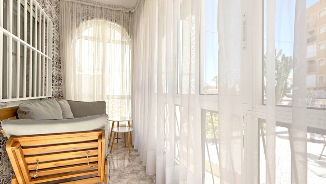 Sale - Apartment - Torrevieja - Torrevieja Centro