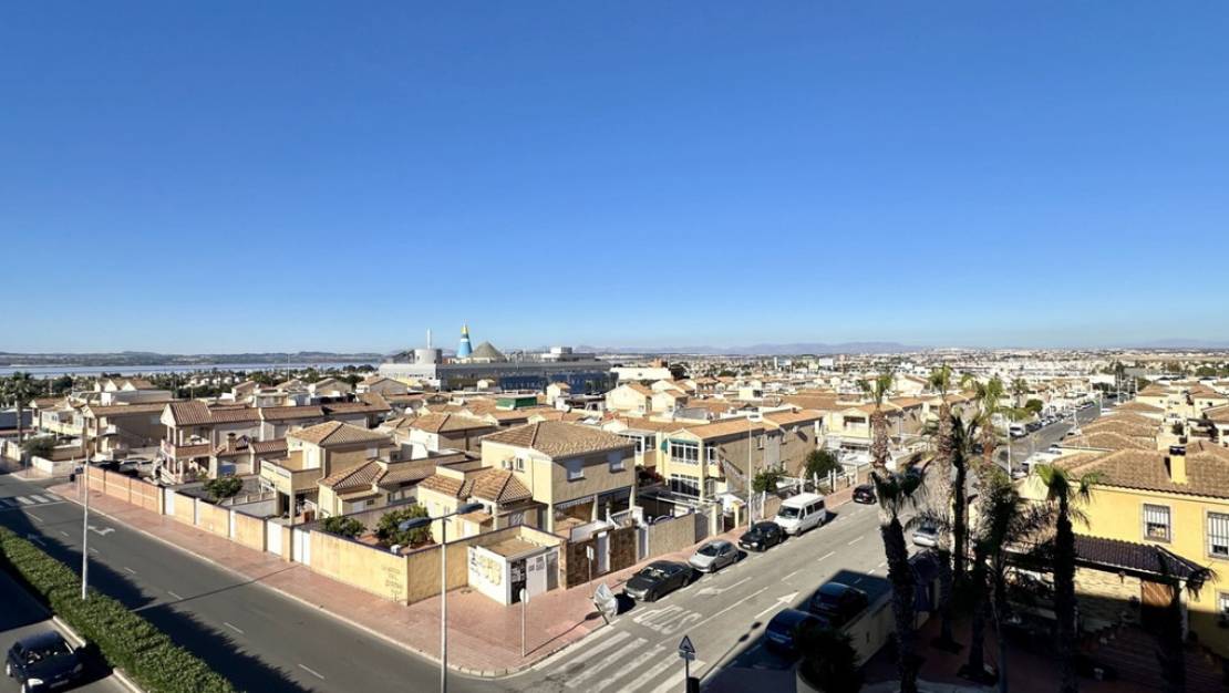 Sale - Apartment - Torrevieja - Torrevieja Centro
