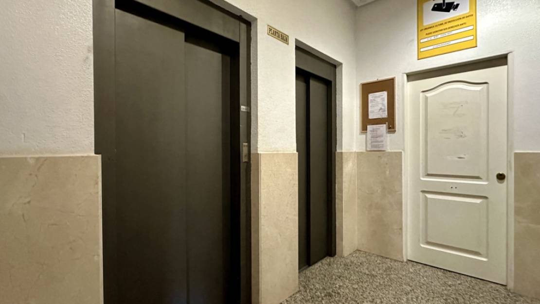 Sale - Apartment - Torrevieja - Torrevieja Centro