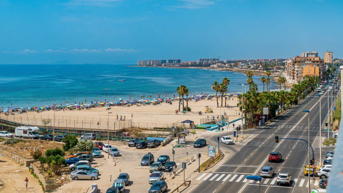 Sale - Apartment - Torrevieja - Torrevieja Centro