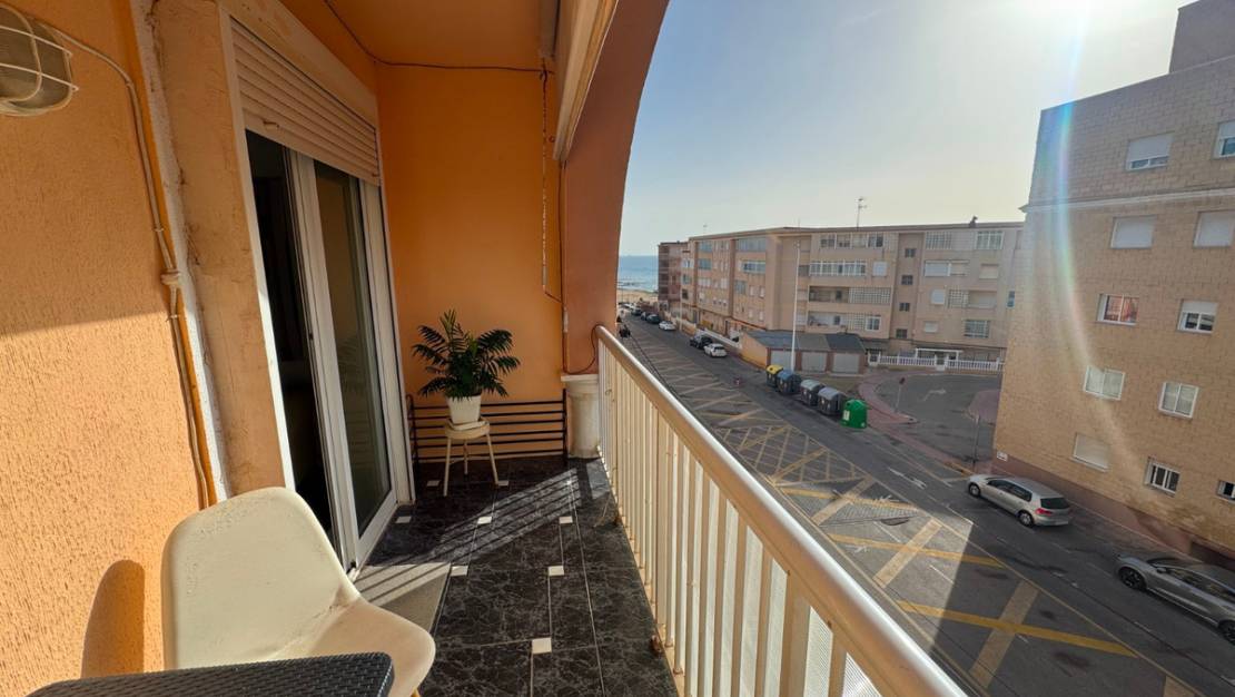 Sale - Apartment - Torrevieja - Torrevieja Centro