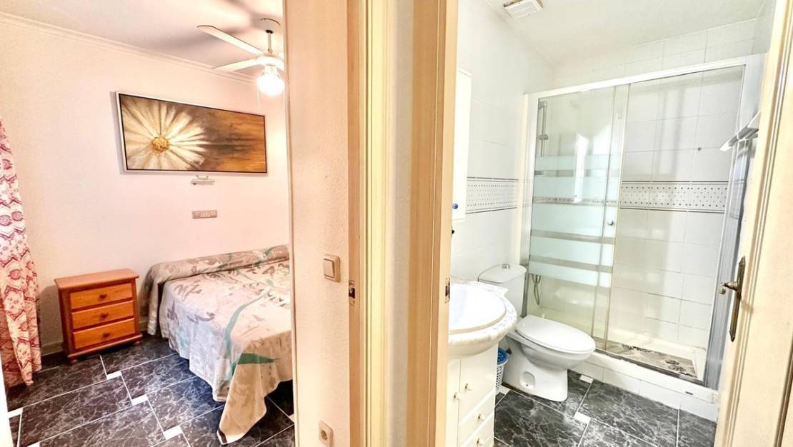 Sale - Apartment - Torrevieja - Torrevieja Centro