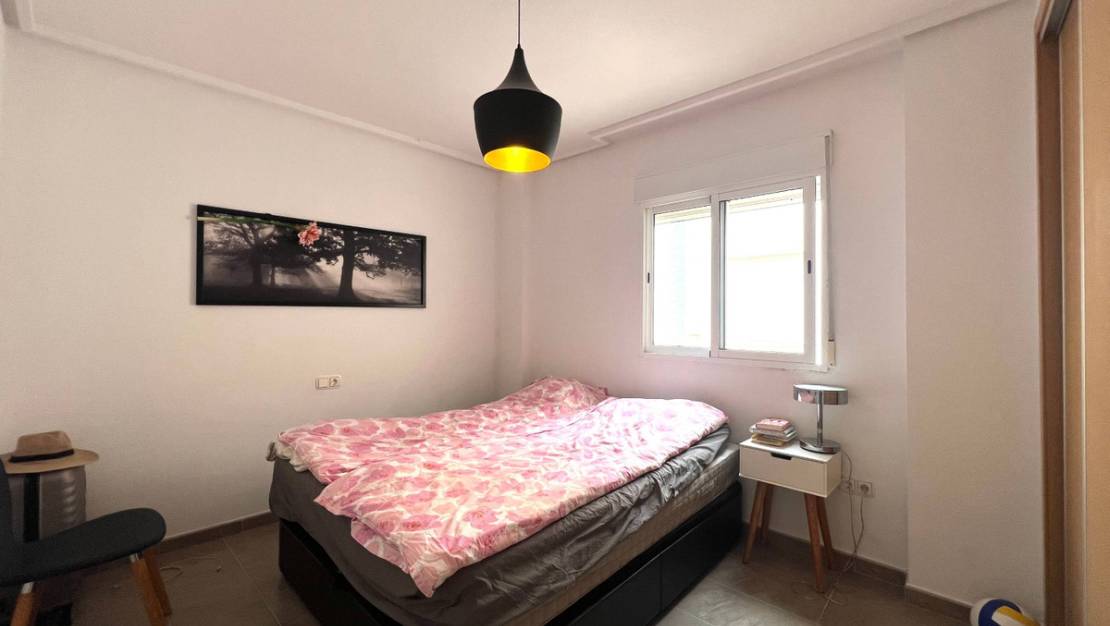 Sale - Apartment - Torrevieja - Torrevieja Centro