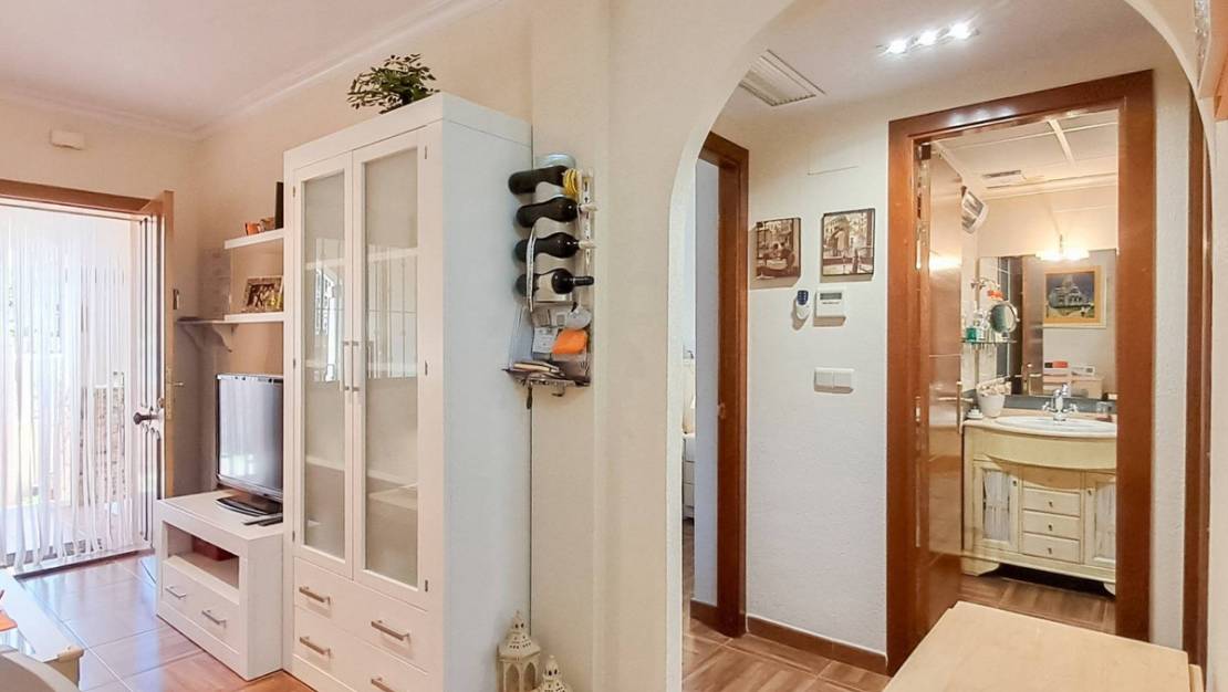 Sale - Apartment - Torrevieja - Torrevieja Centro