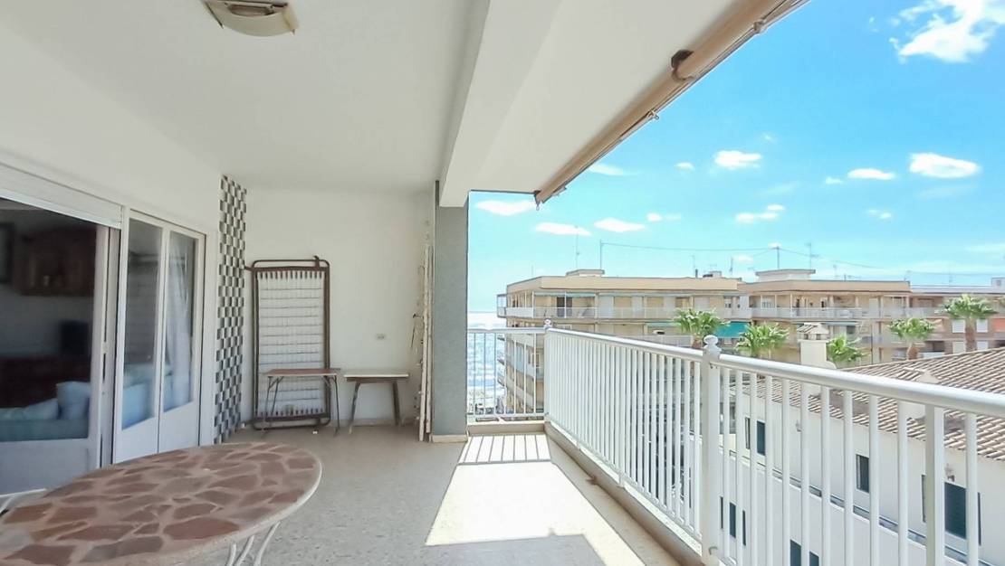 Sale - Apartment - Torrevieja - Torrevieja Centro