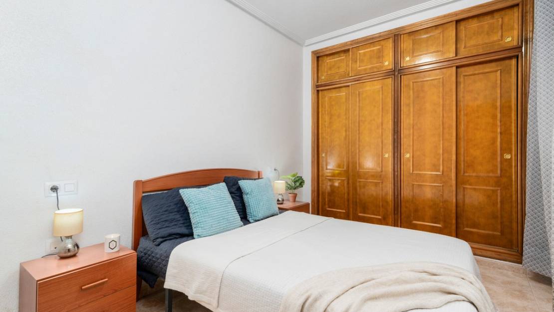 Sale - Apartment - Torrevieja - Torrevieja Centro