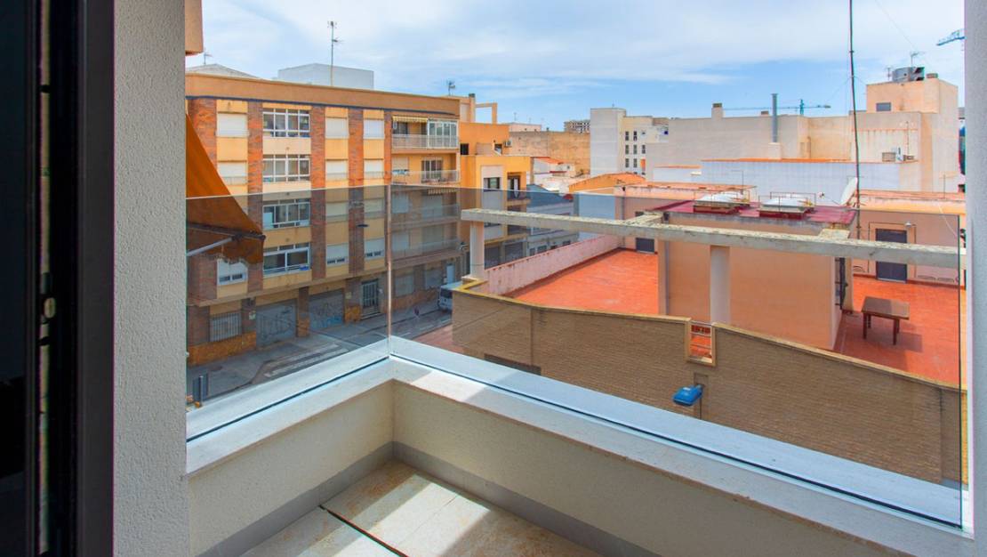 Sale - Apartment - Torrevieja - Torrevieja Centro