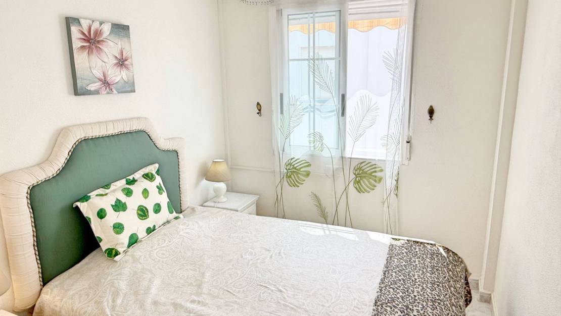 Sale - Apartment - Torrevieja - Torrevieja Centro