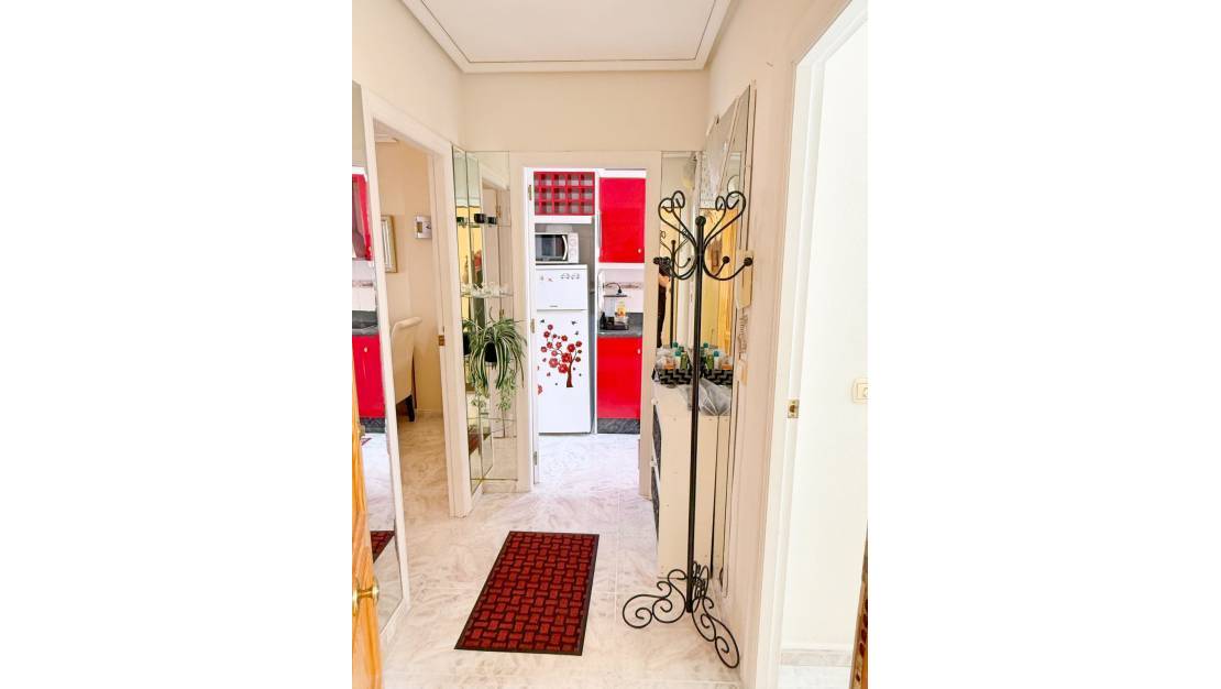 Sale - Apartment - Torrevieja - Torrevieja Centro