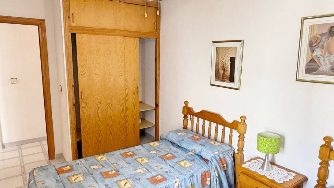 Sale - Apartment - Torrevieja - Torrevieja Centro