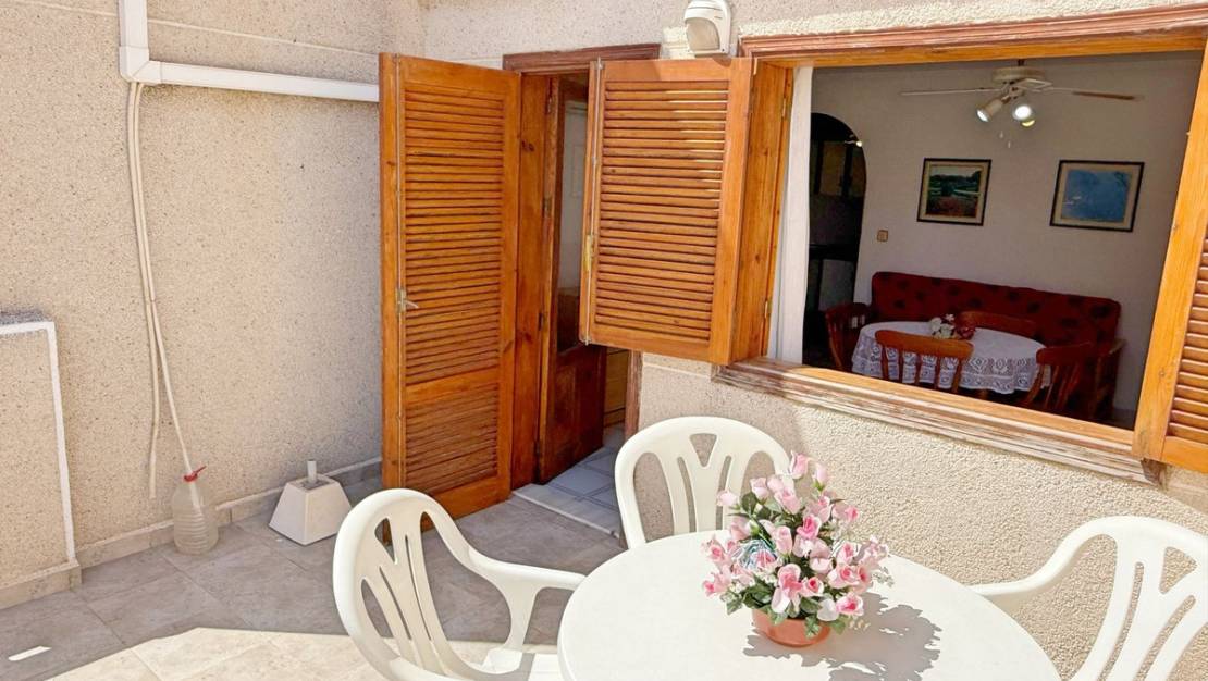 Sale - Apartment - Torrevieja - Torrevieja Centro