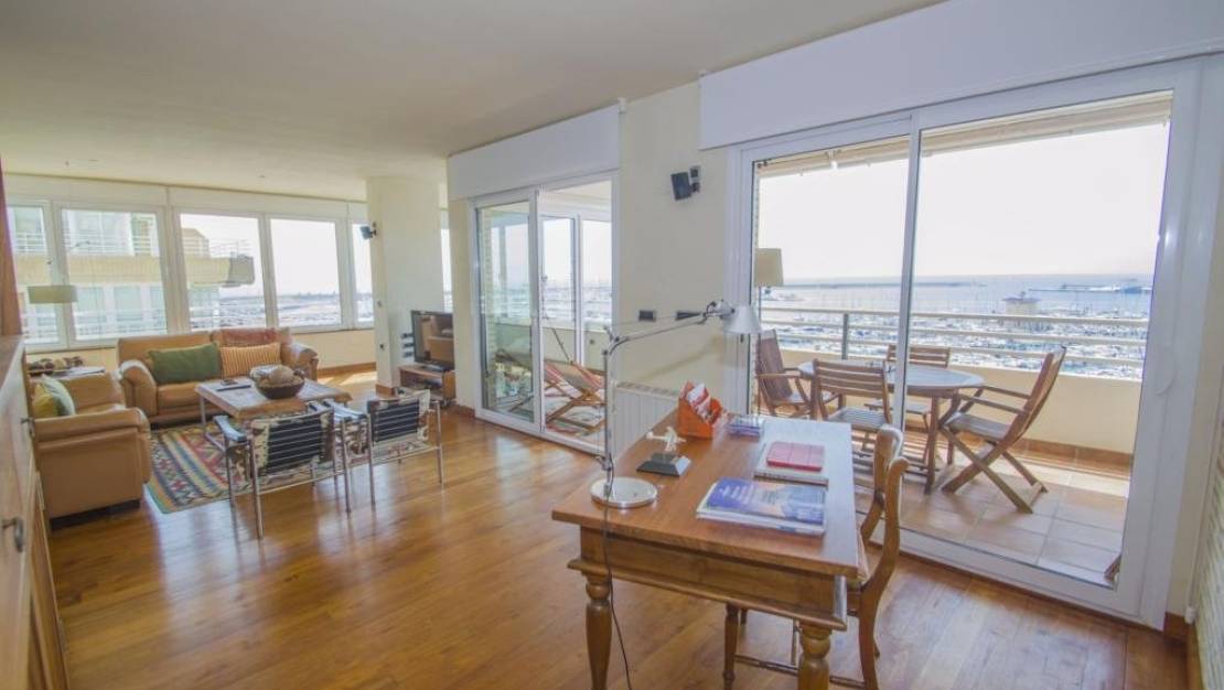 Sale - Apartment - Torrevieja - Torrevieja Centro