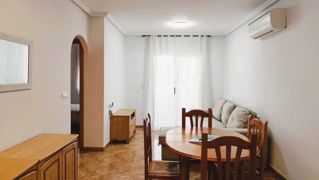 Sale - Apartment - Torrevieja - Torrevieja Centro