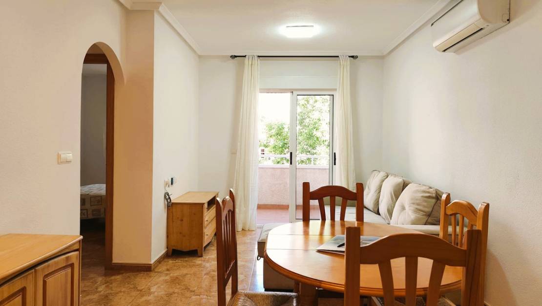 Sale - Apartment - Torrevieja - Torrevieja Centro