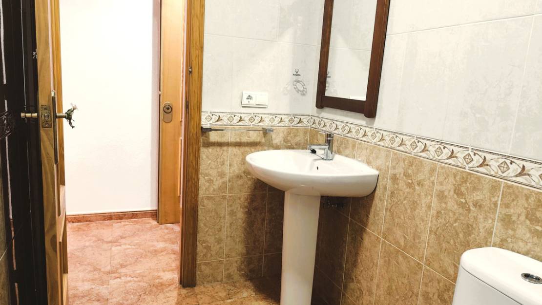 Sale - Apartment - Torrevieja - Torrevieja Centro
