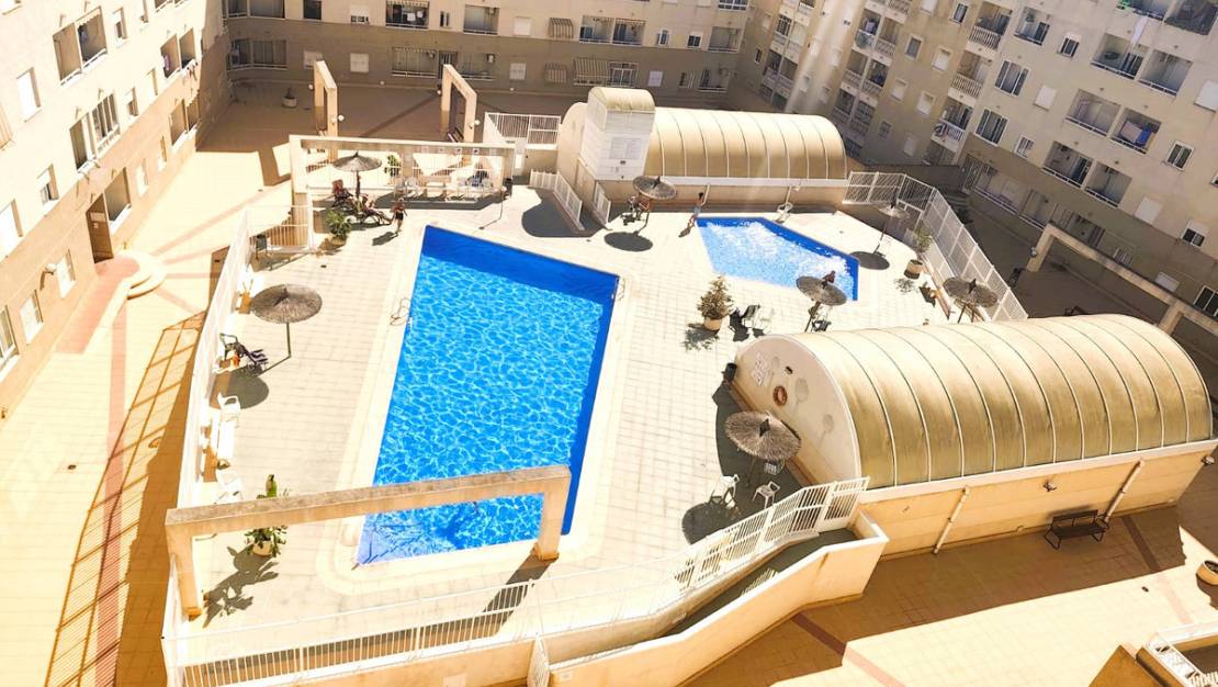 Sale - Apartment - Torrevieja - Torrevieja Centro