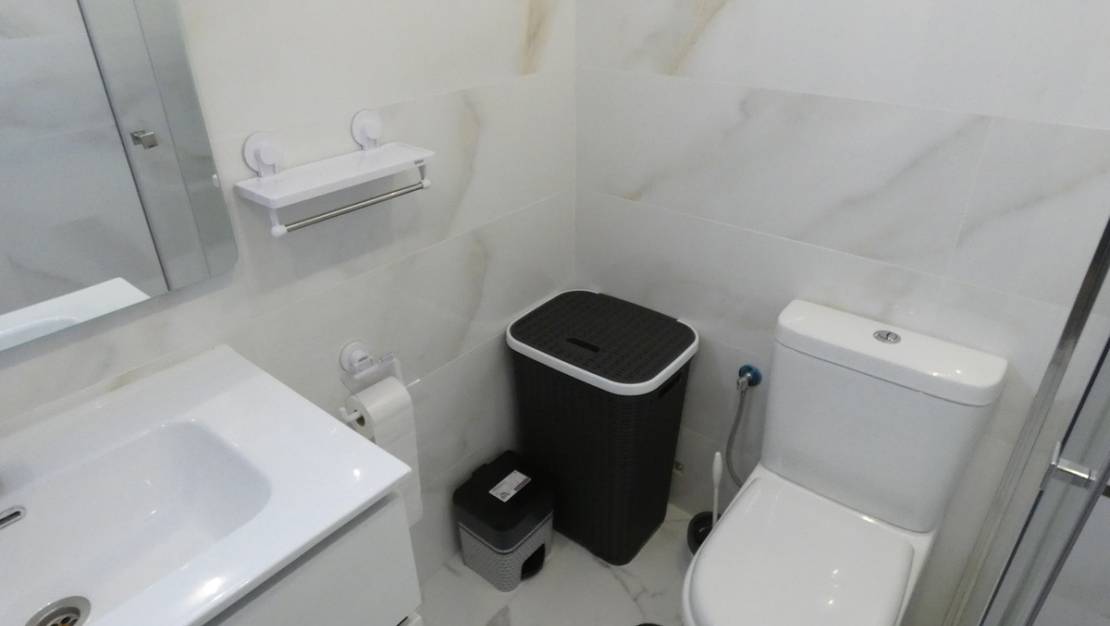 Sale - Apartment - Torrevieja - Torrevieja Centro