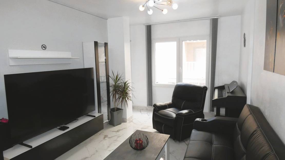 Sale - Apartment - Torrevieja - Torrevieja Centro