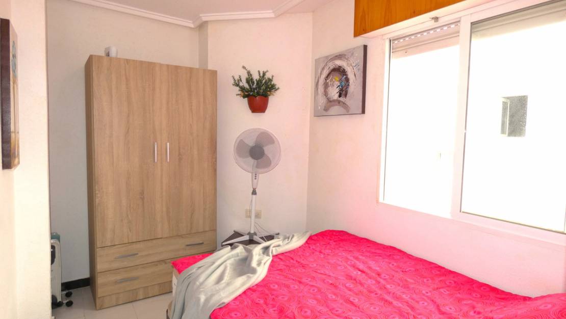 Sale - Apartment - Torrevieja - Torrevieja Centro