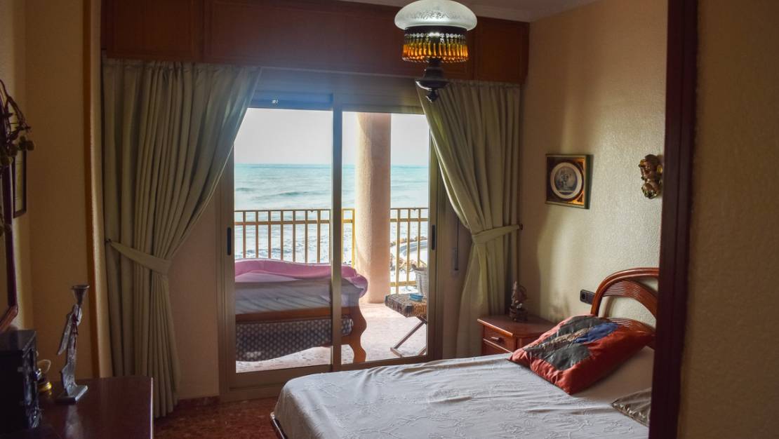 Sale - Apartment - Torrevieja - Torrevieja Centro