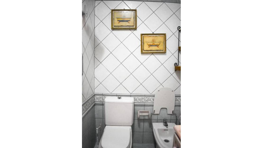 Sale - Apartment - Torrevieja - Torrevieja Centro