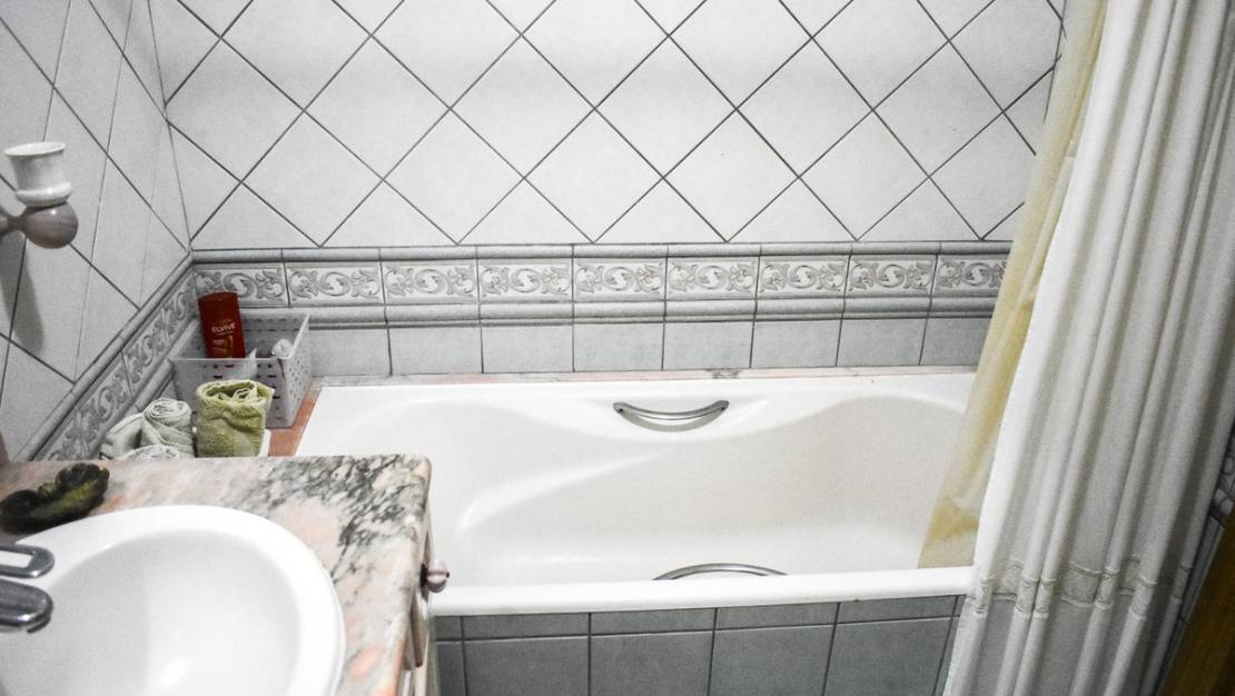 Sale - Apartment - Torrevieja - Torrevieja Centro