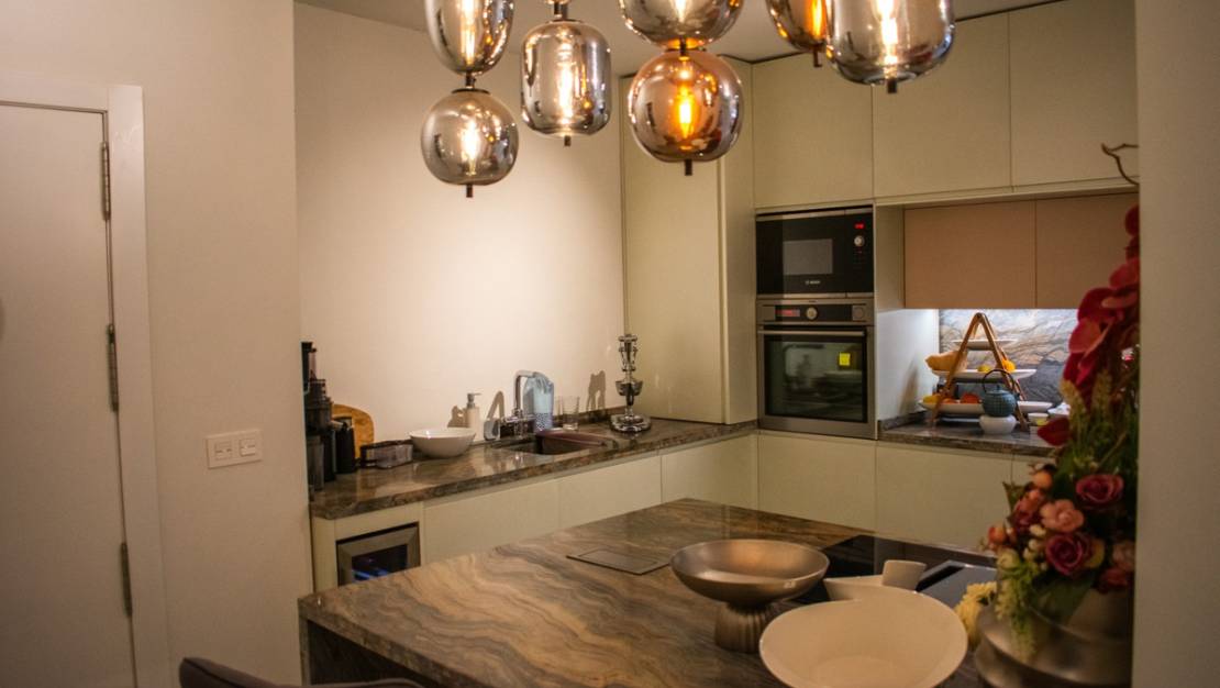 Sale - Apartment - Torrevieja - Torrevieja Centro