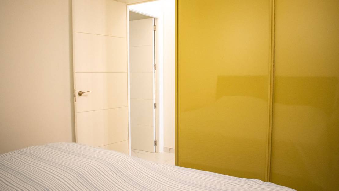 Sale - Apartment - Torrevieja - Torrevieja Centro