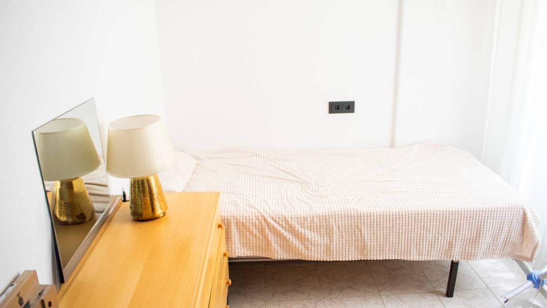 Sale - Apartment - Torrevieja - Torrevieja Centro