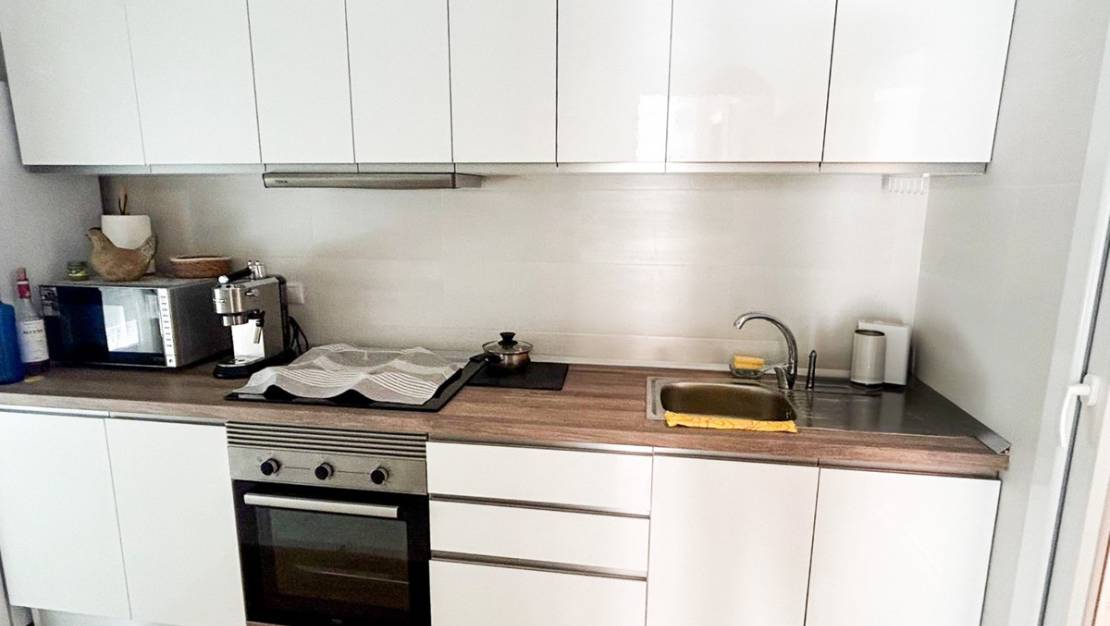 Sale - Apartment - Torrevieja - Torrevieja Centro