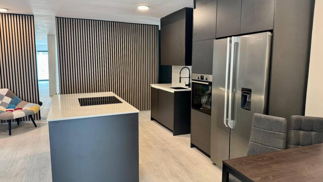 Sale - Apartment - Torrevieja - Torrevieja Centro