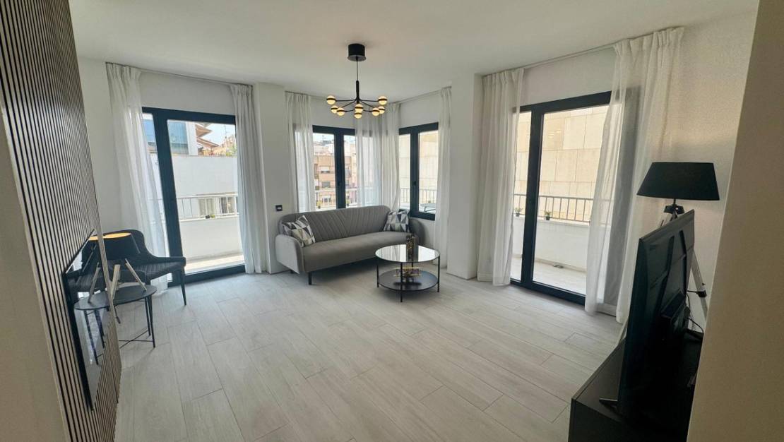 Sale - Apartment - Torrevieja - Torrevieja Centro