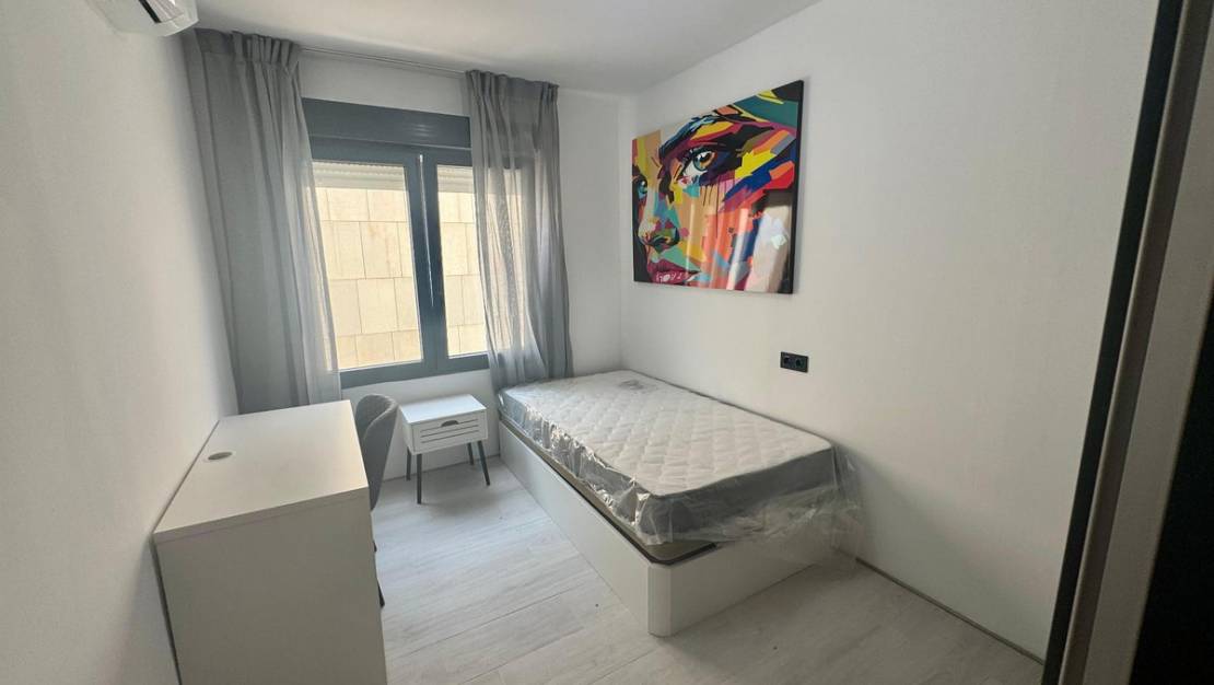 Sale - Apartment - Torrevieja - Torrevieja Centro