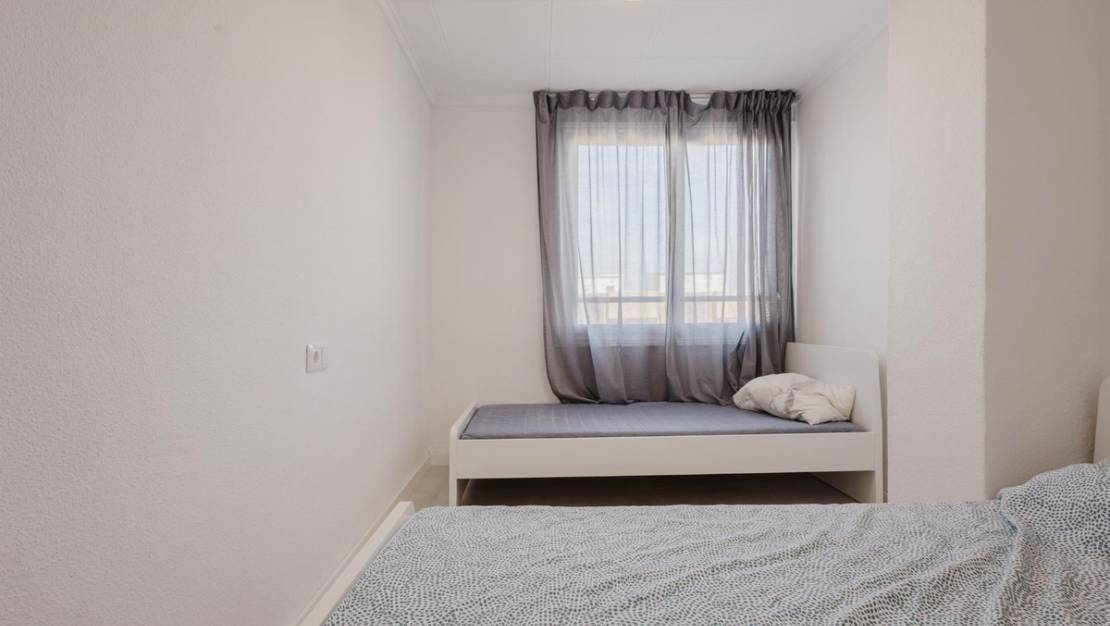 Sale - Apartment - Torrevieja - Torrevieja Centro