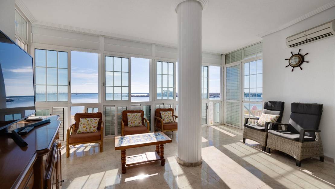 Sale - Apartment - Torrevieja - Torrevieja Centro