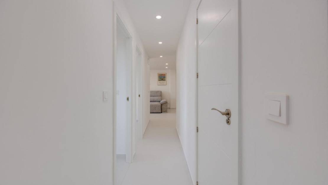 Sale - Apartment - Torrevieja - Torrevieja Centro