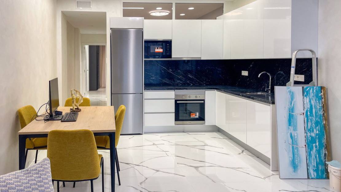 Sale - Apartment - Torrevieja - Torrevieja Centro