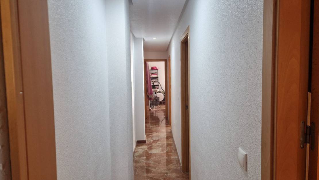 Sale - Apartment - Torrevieja - Torrevieja Centro