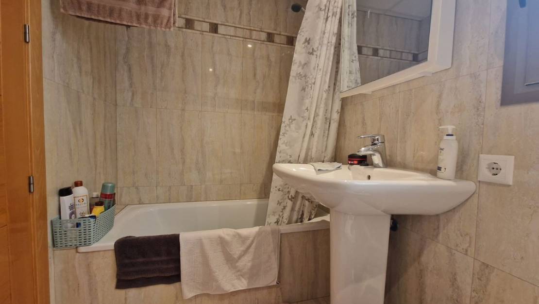 Sale - Apartment - Torrevieja - Torrevieja Centro