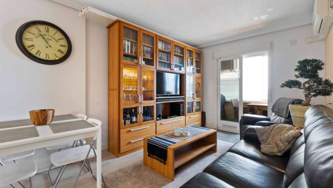 Sale - Apartment - Torrevieja - Torrevieja Centro